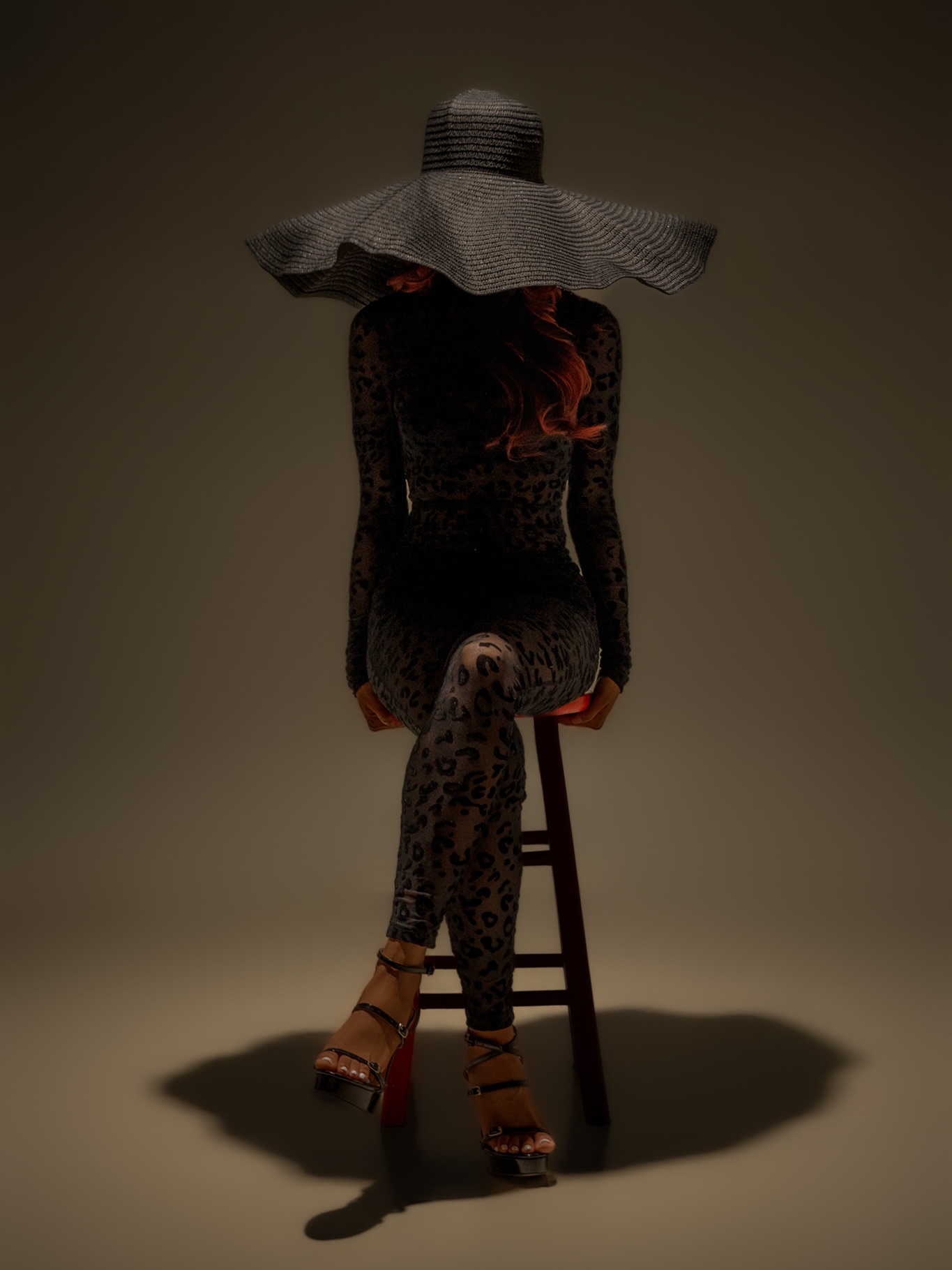 Photo by Eric 📸 on May 03, 2026. May be an image of bowler hat and fishnet stockings.
